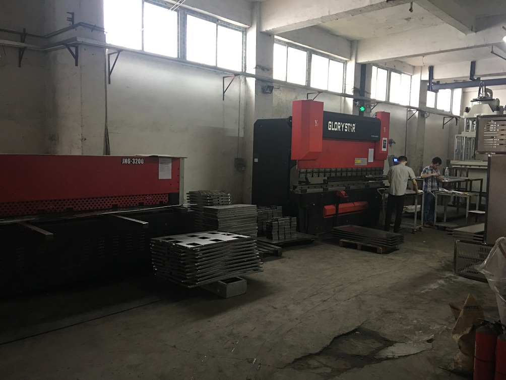 �W��S����